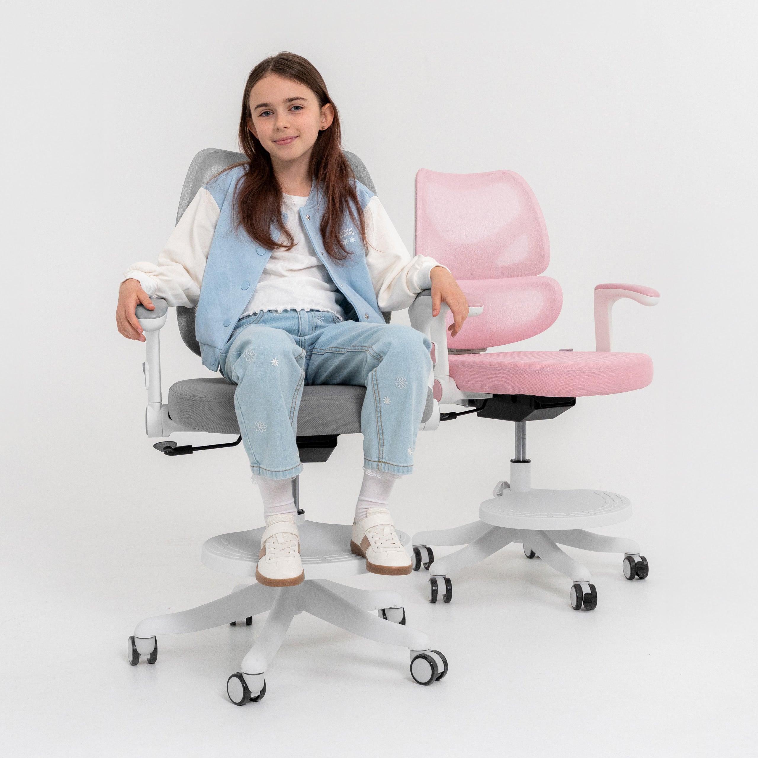 Ergonomiczny fotel obrotowy dla dzieci – komfort i wygoda podczas nauki